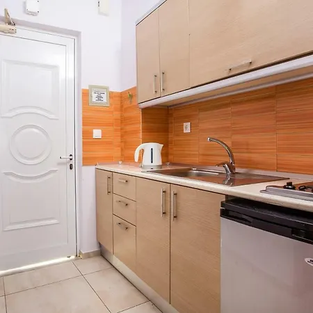 Yianna פליראקי