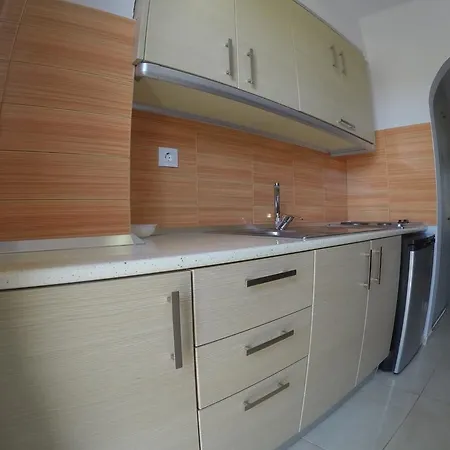 Yianna Appartamento Faliraki