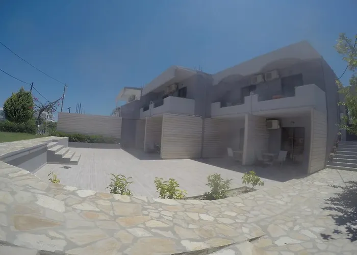 Yianna Apartamento Faliraki