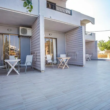 Apartment Yianna